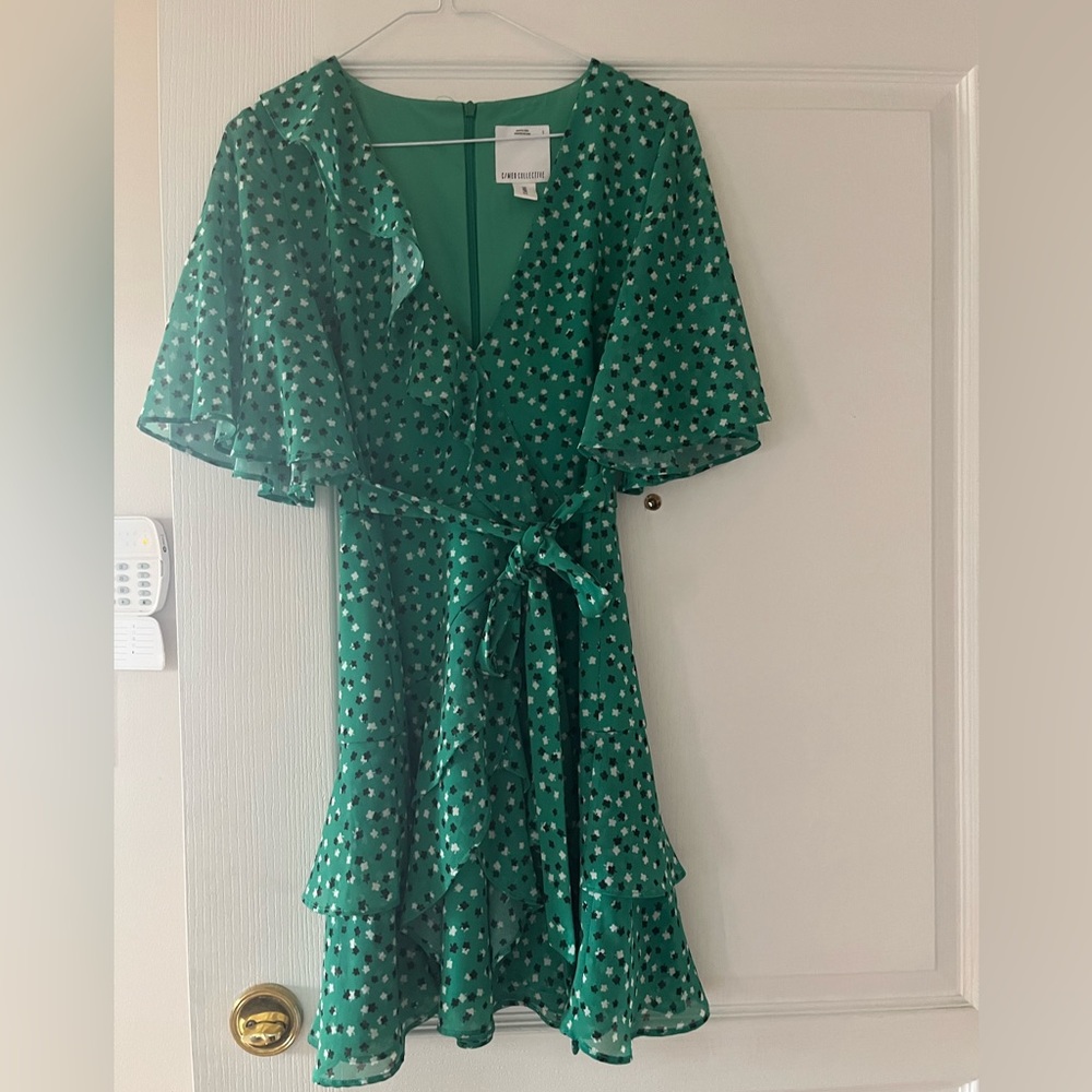 Green flounce dress